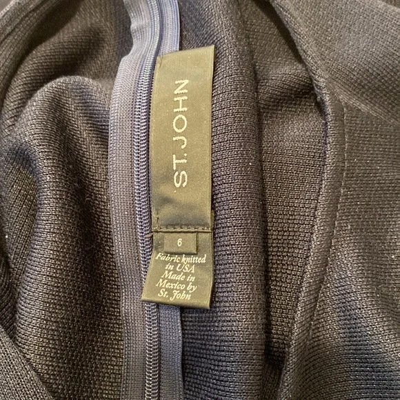 St John navy knit a-line dress. Stunning! - Picture 5 of 5